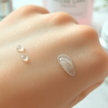 Peelingi kwasowe: najczęstsze przyczyny i plan regeneracji na tydzień